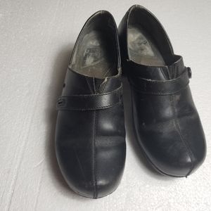 Dansko "Solstice" Clogs Shoes Black Leather Comfy side button Size 41 / US 10.5